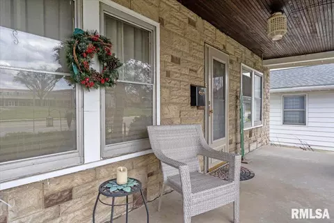 1616 W Washington St, Springfield, IL 62702 photo 3