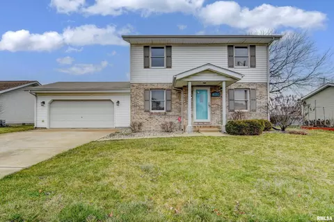 2824 Wellington Dr, Springfield, IL 62703 photo 1