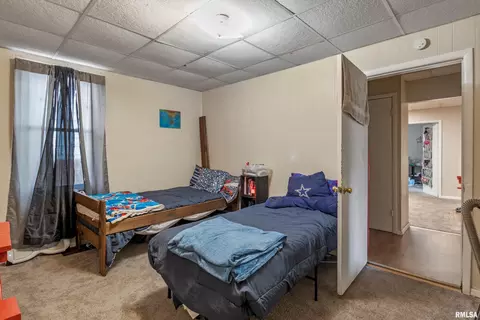 926 N 3rd St, Springfield, IL 62702 photo 5