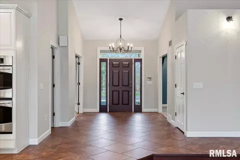 3004 Crown Pt, Springfield, IL 62704 photo 18