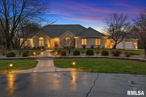 3004 Crown Pt, Springfield, IL 62704 photo 3
