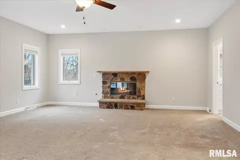 3004 Crown Pt, Springfield, IL 62704 photo 41