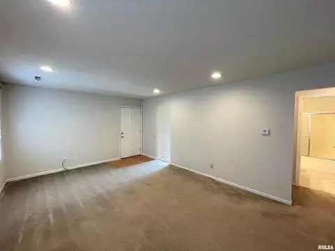 2026 Austin Dr, Springfield, IL 62704 photo 19