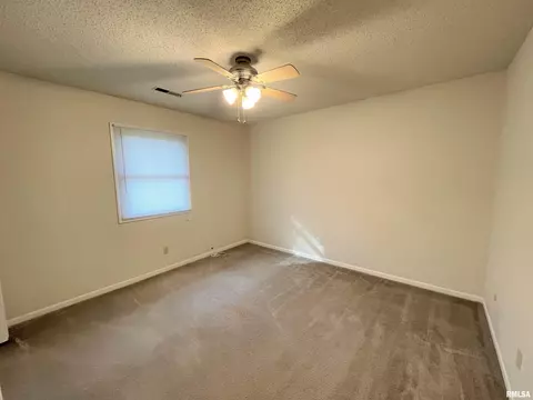 2026 Austin Dr, Springfield, IL 62704 photo 21