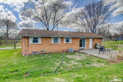 320 S Primm St, Athens, IL 62613 photo 25