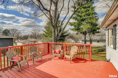 521 E Jefferson St, Riverton, IL 62561 photo 43