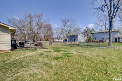 3124 Stonehill Dr, Springfield, IL 62704 photo 34