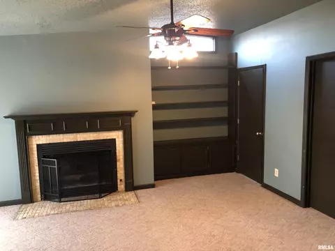 1516 E Keys Ave, Springfield, IL 62702 photo 9