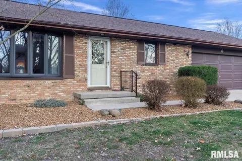 6 Red Oak Ln, Springfield, IL 62712 photo 3