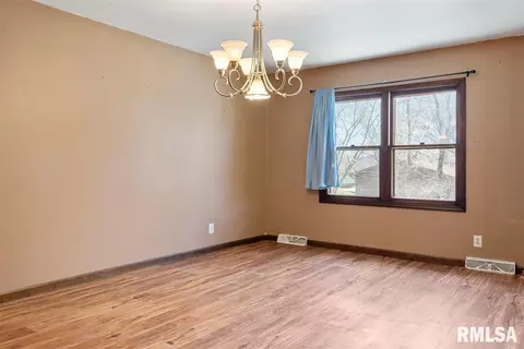 22 Illmo Dr, Springfield, IL 62711 photo 13