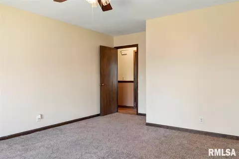 22 Illmo Dr, Springfield, IL 62711 photo 19