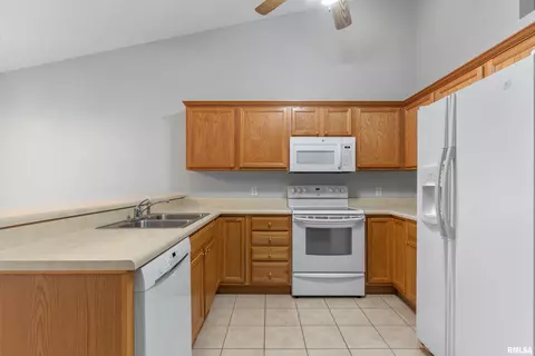 2803 Wordsworth Dr, Springfield, IL 62711 photo 11