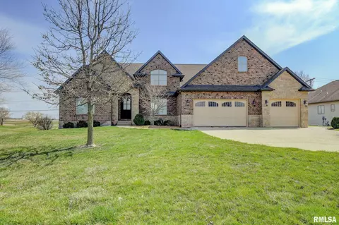 4200 Foxhall Ln, Springfield, IL 62711 photo 1
