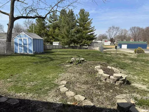 713 Eastman Ave, Springfield, IL 62702 photo 6