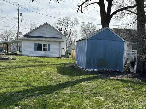 713 Eastman Ave, Springfield, IL 62702 photo 4