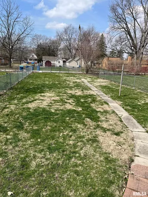 1109 Wheeler Ave, Springfield, IL 62702 photo 16
