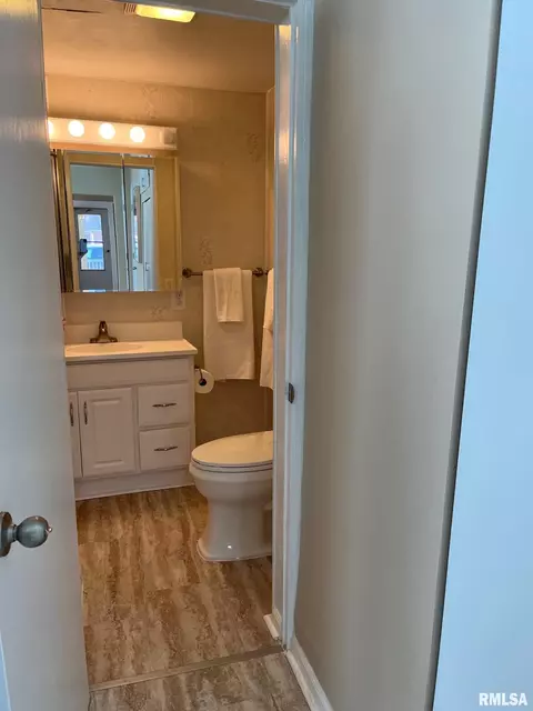 1109 Wheeler Ave, Springfield, IL 62702 photo 11