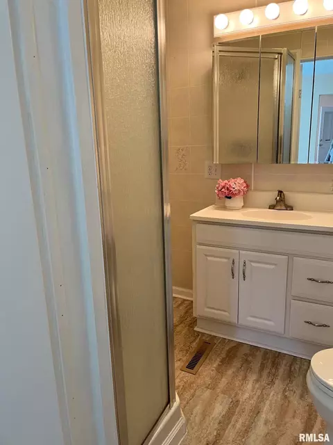 1109 Wheeler Ave, Springfield, IL 62702 photo 12