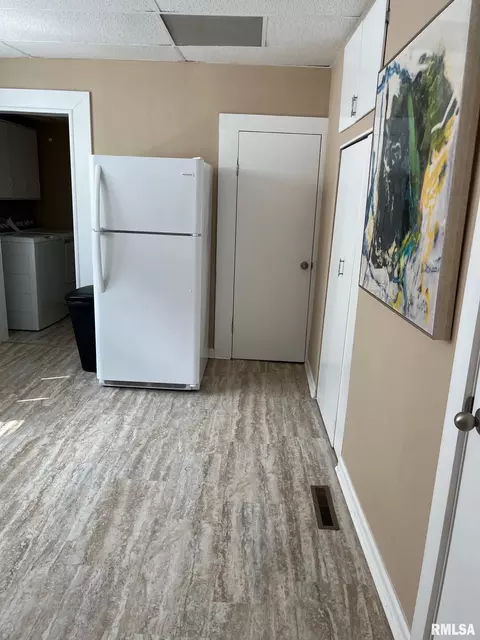 1109 Wheeler Ave, Springfield, IL 62702 photo 8