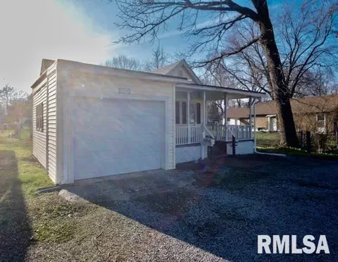 1109 Wheeler Ave, Springfield, IL 62702 photo 2