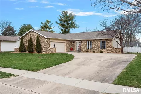 2521 Huntleigh Rd, Springfield, IL 62704