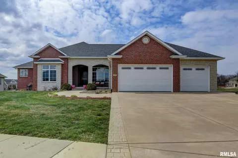 5409 Old Savannah Trl, Springfield, IL 62711