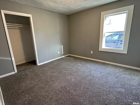 2048 N 21st St, Springfield, IL 62702 photo 10