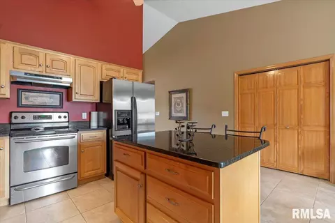 2711 Rutherford Trek, Springfield, IL 62711 photo 17