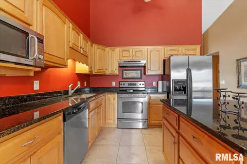 2711 Rutherford Trek, Springfield, IL 62711 photo 14