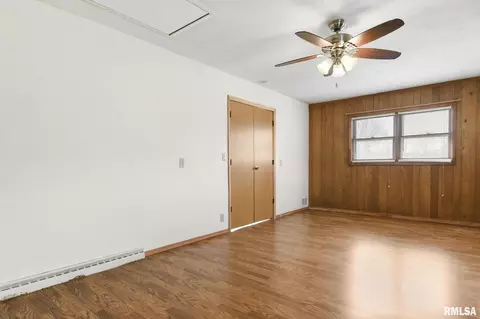 2201 Sangamon Ave, Springfield, IL 62702 photo 11