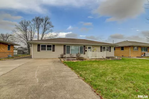 2201 Sangamon Ave, Springfield, IL 62702