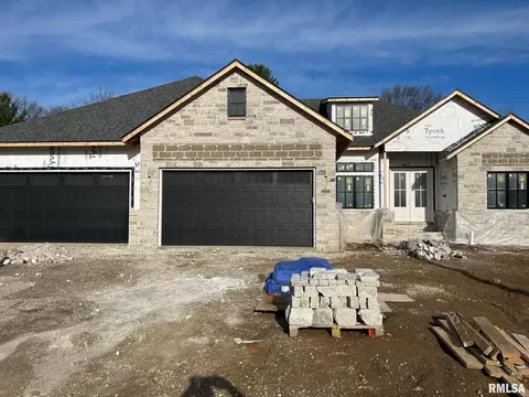 2025 Old Ironbridge Rd, Chatham, IL 62629