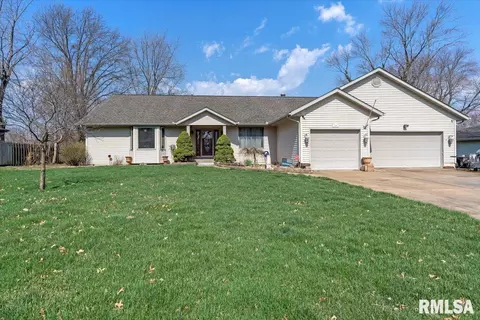 48 Covered Bridge Acres, Glenarm, IL 62536