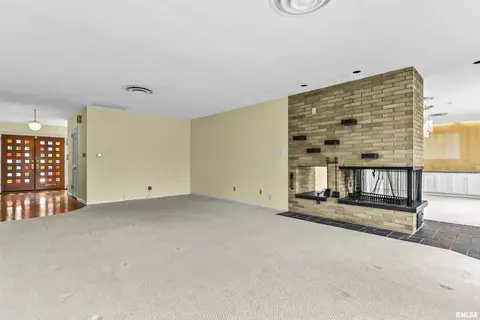 45 Inverness Rd, Springfield, IL 62704 photo 8