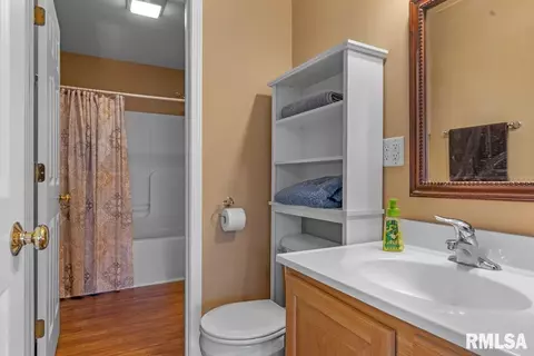 1224 Poole St, Springfield, IL 62702 photo 17