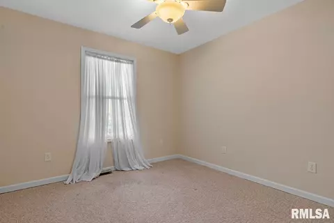 1224 Poole St, Springfield, IL 62702 photo 18