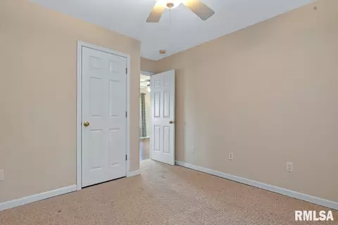 1224 Poole St, Springfield, IL 62702 photo 19