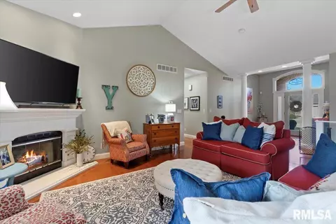6416 Winterberry Ln, Springfield, IL 62712 photo 8