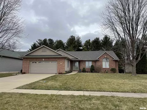 2200 Dubsdread Dr, Springfield, IL 62711