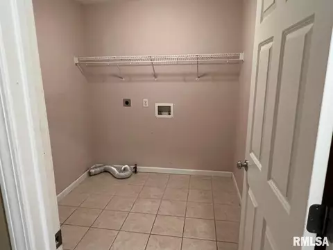 5208 Manhattan St, Springfield, IL 62711 photo 21