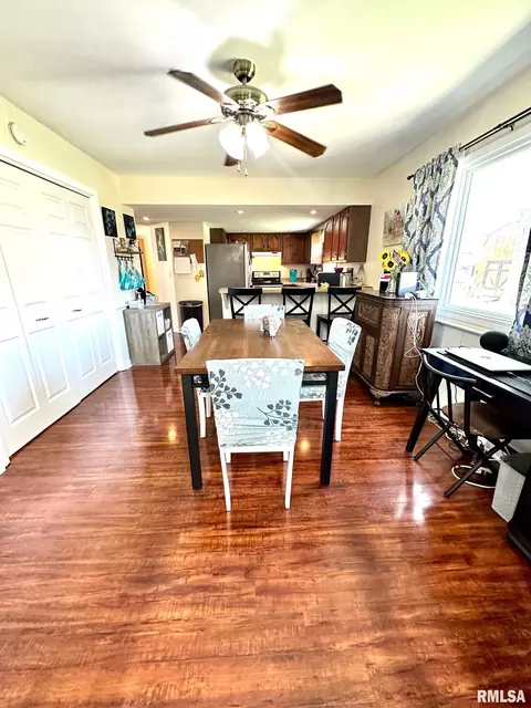 5 Centennial Ave, Franklin, IL 62638 photo 9