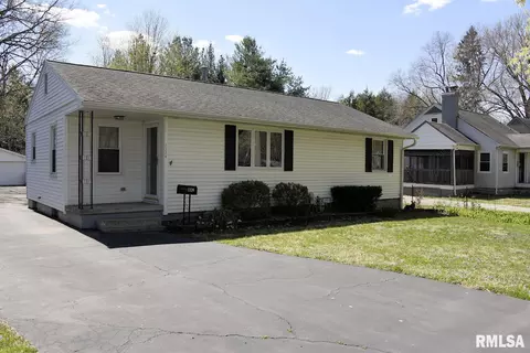 1124 W Maple Ave S, Springfield, IL 62704
