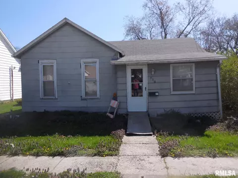 330 N Jackson St, Pittsfield, IL 62363