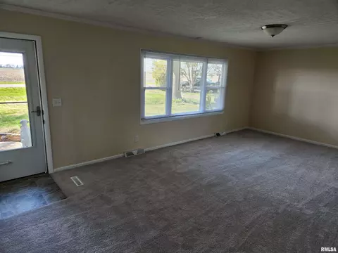 2150 Winch Rd, Springfield, IL 62707 photo 3