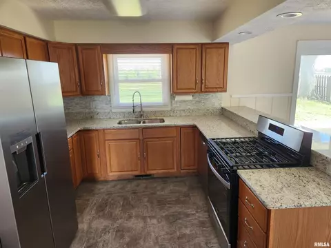 2150 Winch Rd, Springfield, IL 62707 photo 5