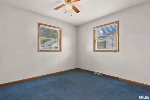 1138 N 19th St, Springfield, IL 62702 photo 16
