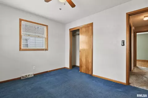 1138 N 19th St, Springfield, IL 62702 photo 17