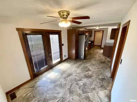 1005 Bruns Ln, Springfield, IL 62702 photo 17