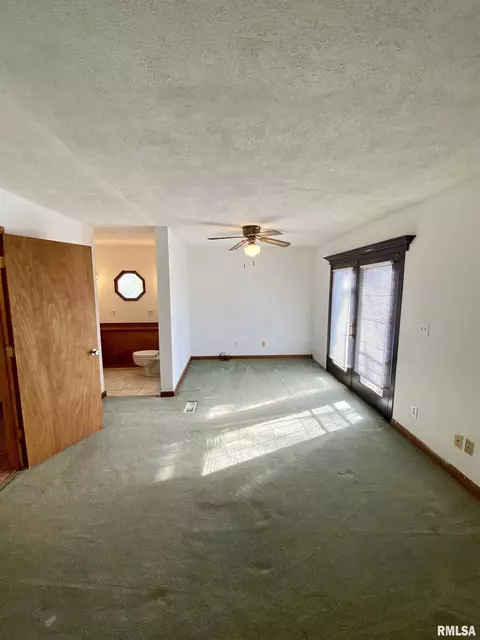 1005 Bruns Ln, Springfield, IL 62702 photo 34