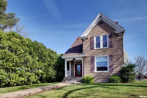 2455 Vermont St, Quincy, IL 62301